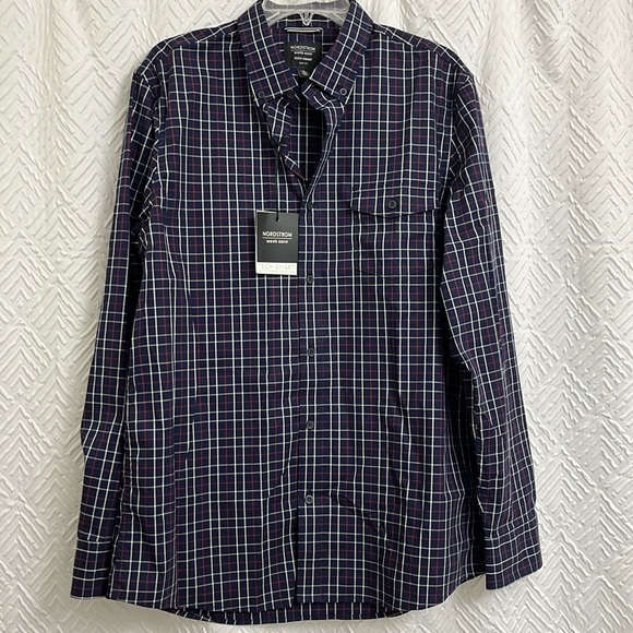 NWT Nordstrom Men’s Shop Tech-Smart Trim Fit Plaid Button Down Size Large